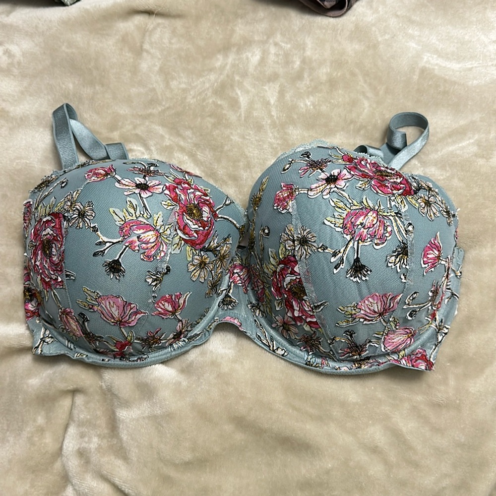 VS bra